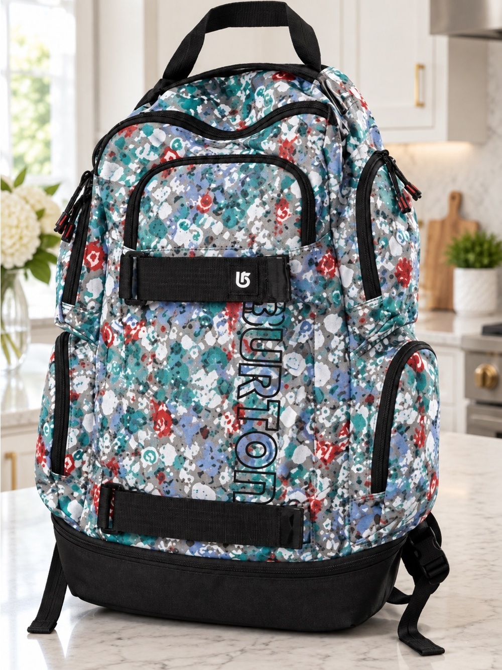 Burton Distortion 29L Backpack Floral Chambray School Skate Snowboarding EUC